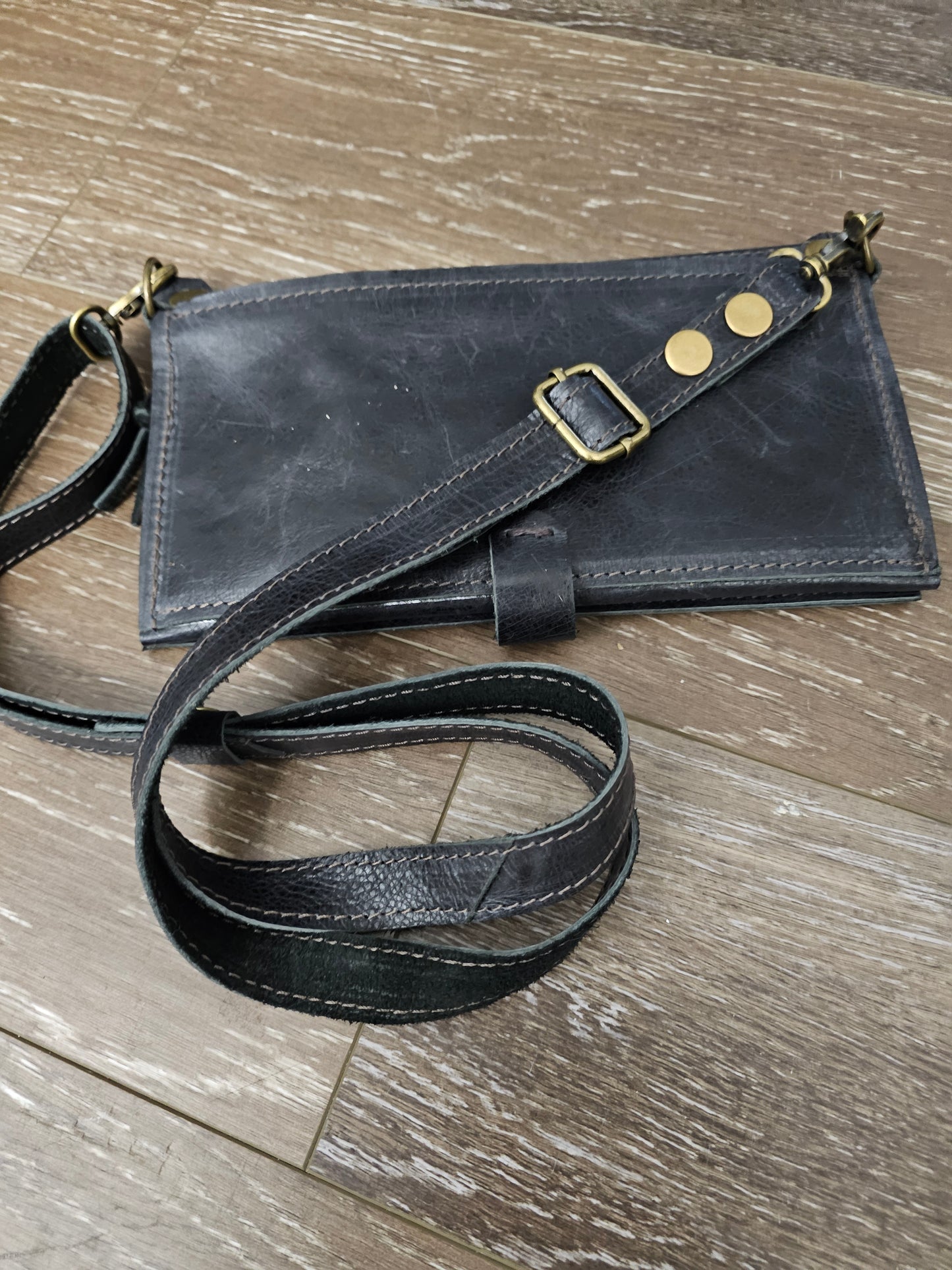 Larger Black Beauty Essentials Purse Cell Pouch