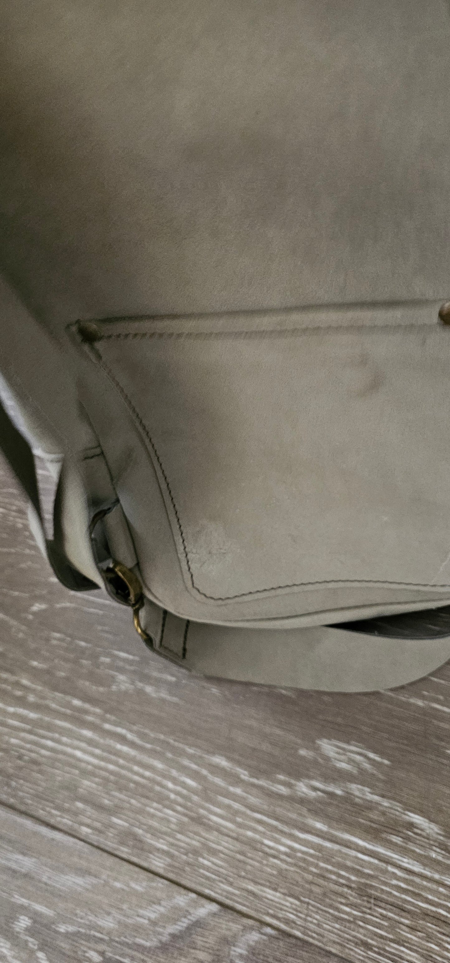 ** sale ** Moss colored leather sling bag