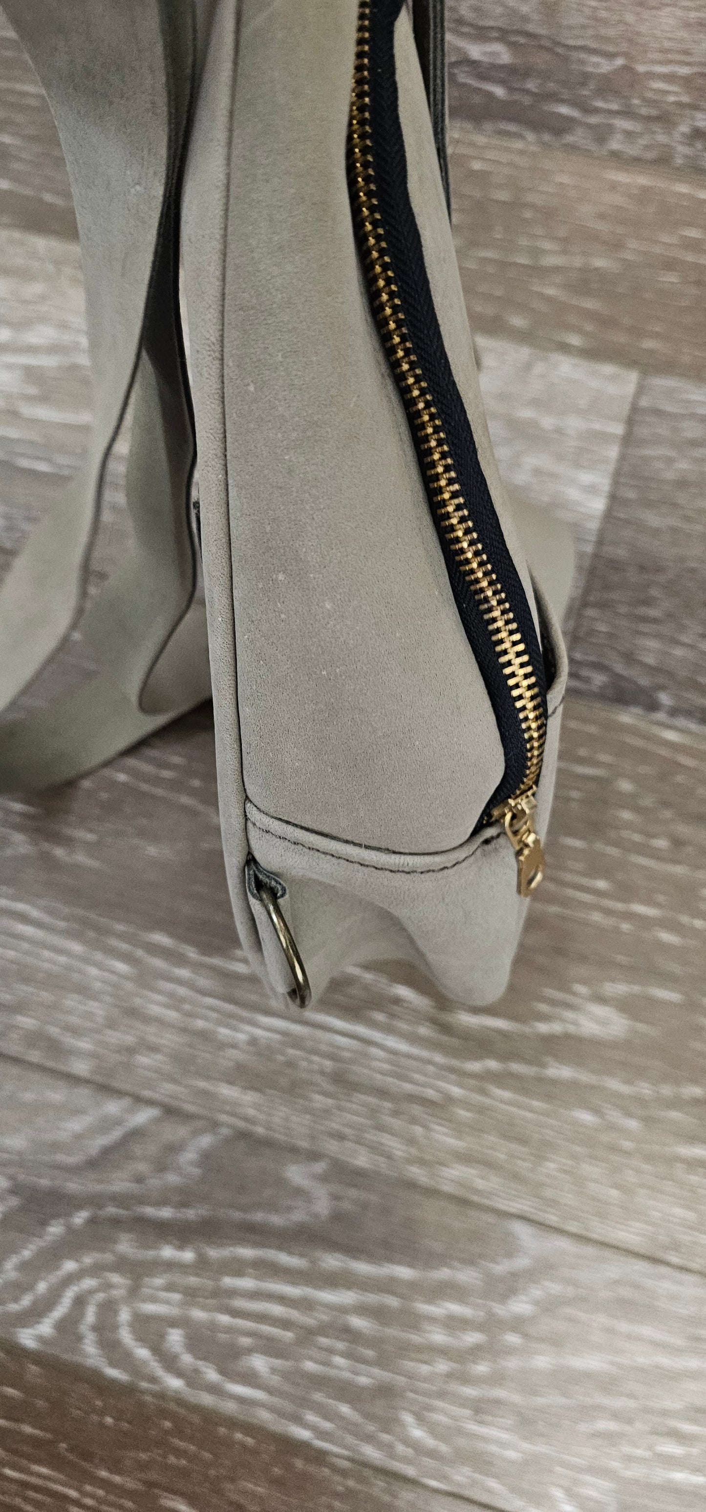 ** sale ** Moss colored leather sling bag