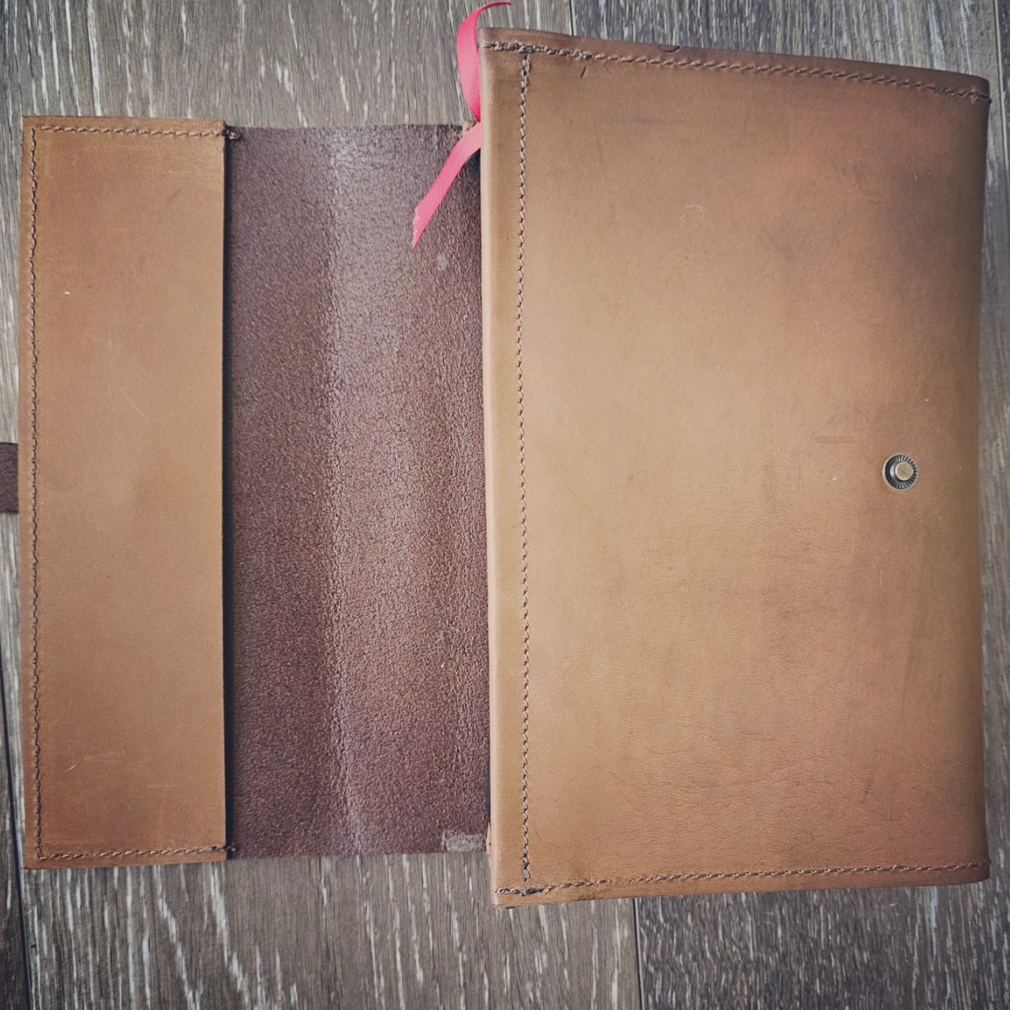 Bracken Bible Bag With Decorative Snap Closure