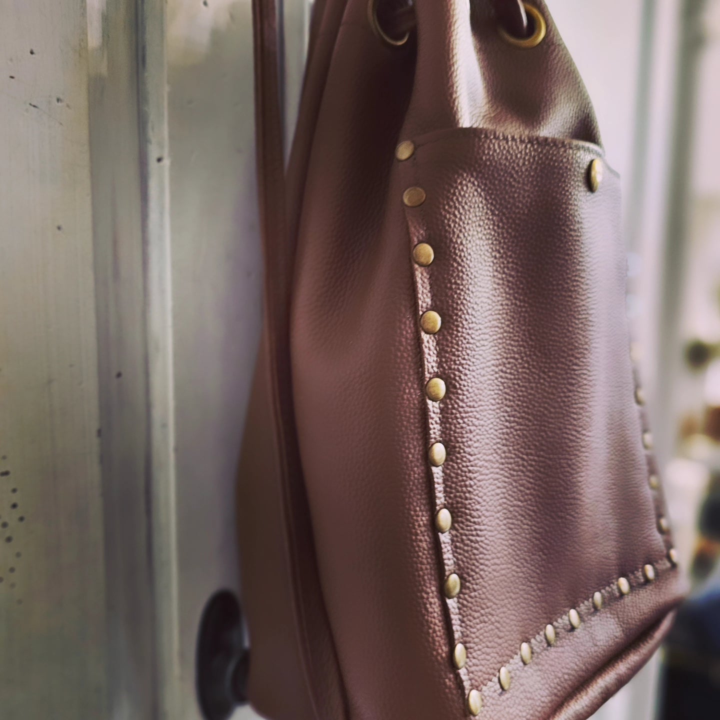 Elbow Creek Three large pockets. Backpack. Soft leather