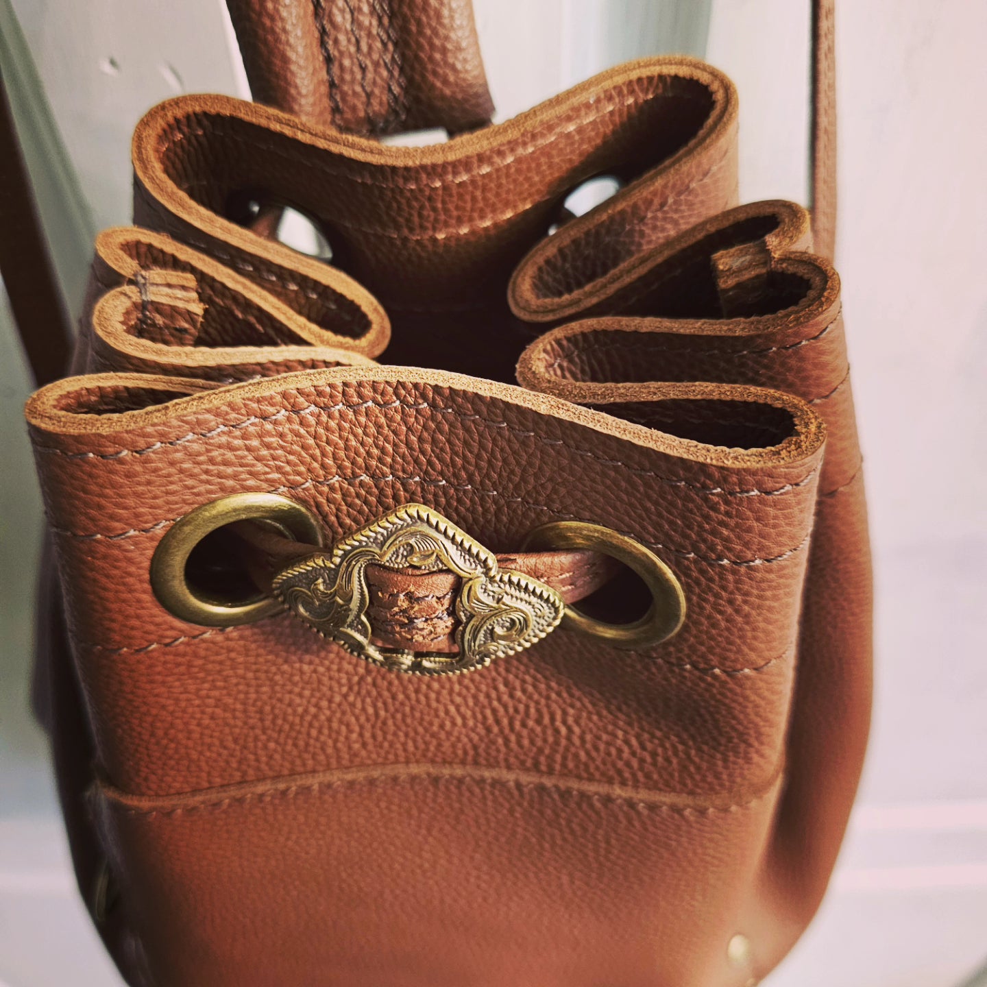 Elbow Creek Three large pockets. Backpack. Soft leather