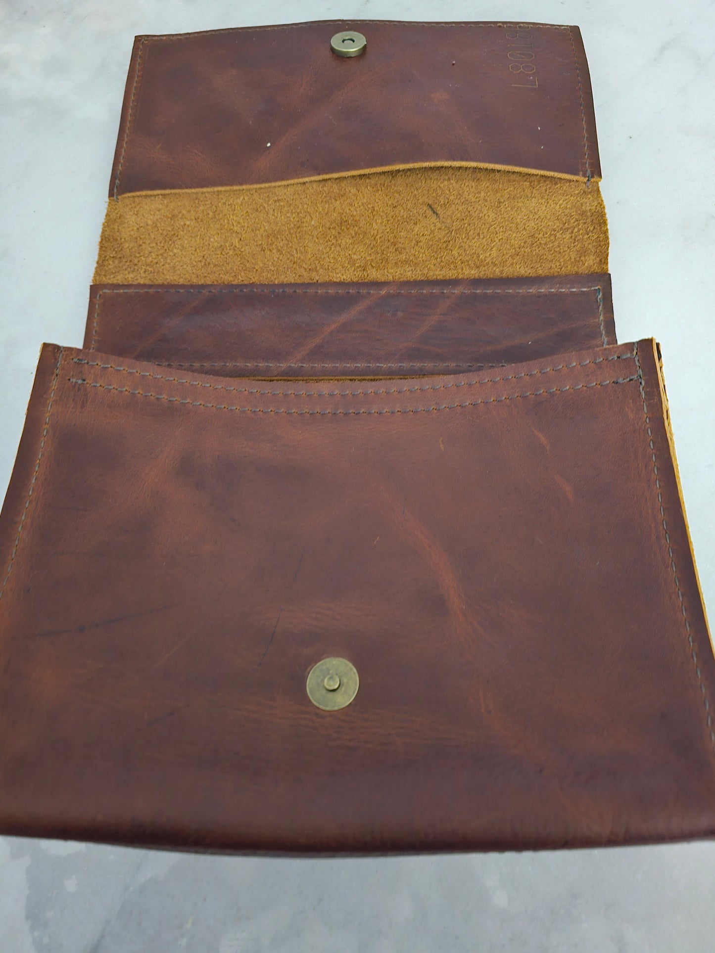 1802 thick but soft leather bible bag