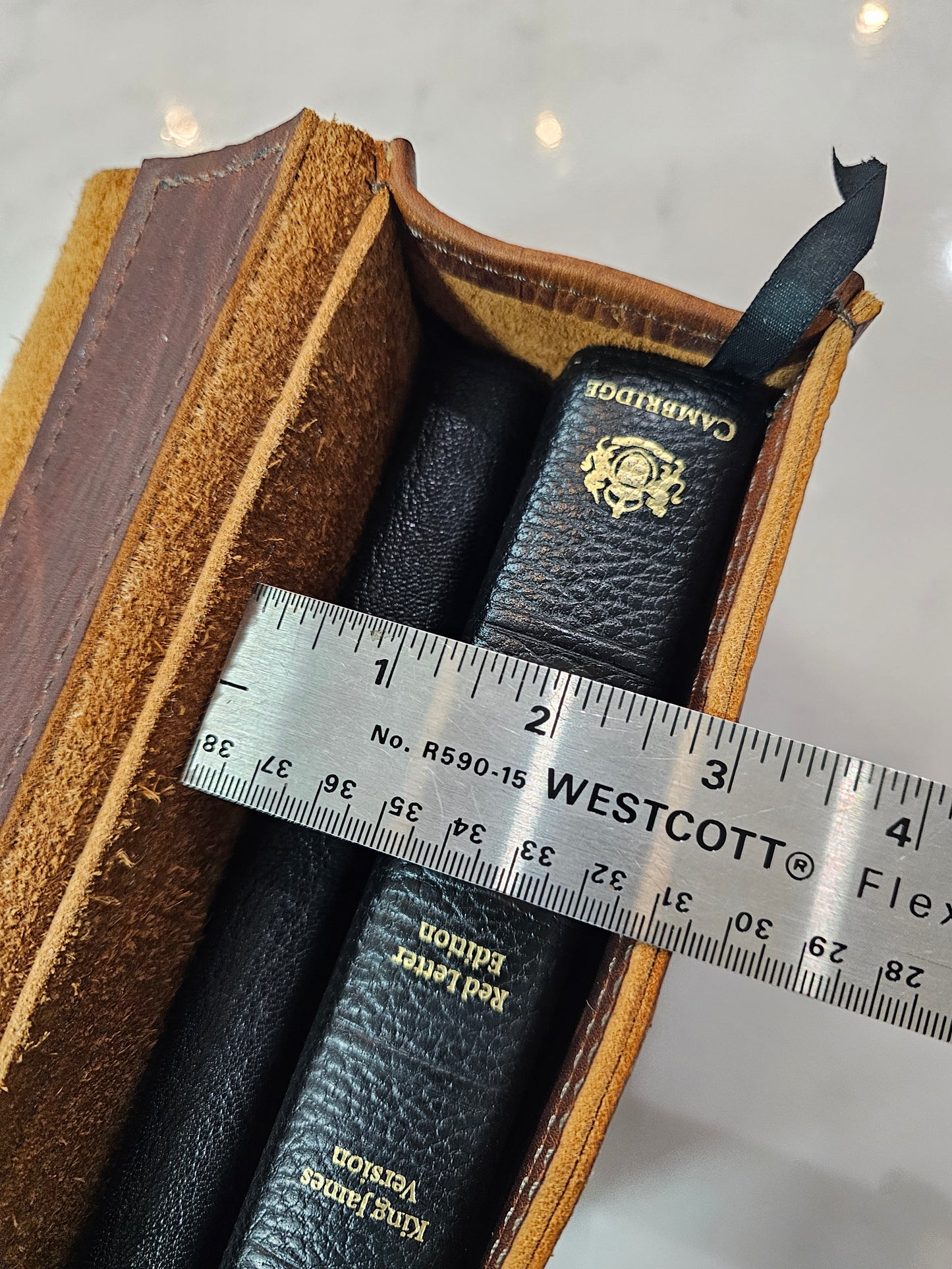 1802 thick but soft leather bible bag