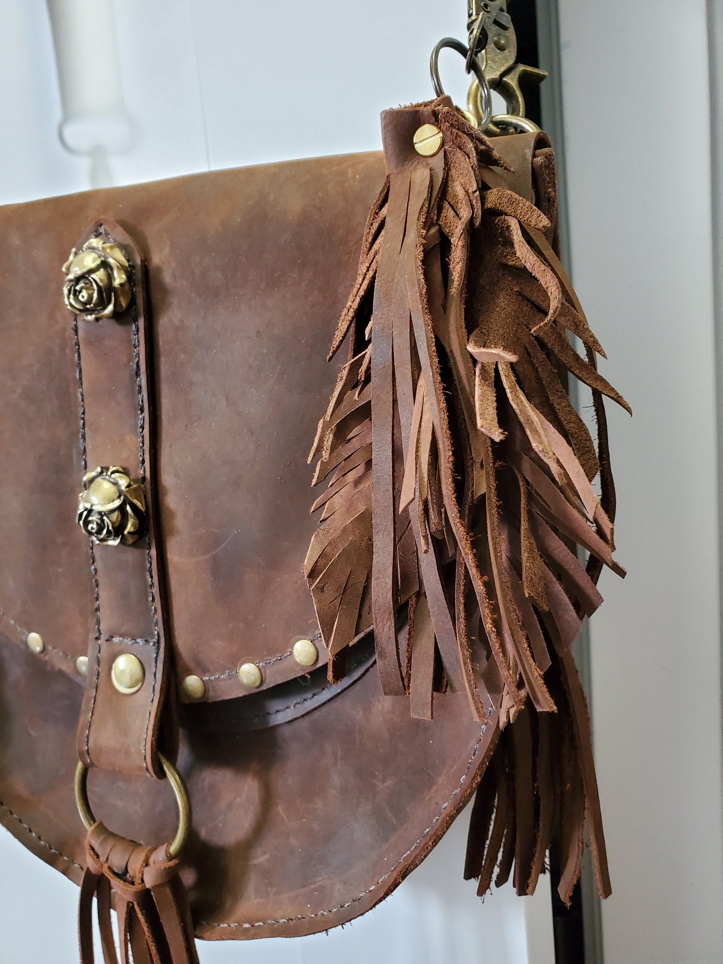 Winchester Saddle Crossbody - Brass Rose