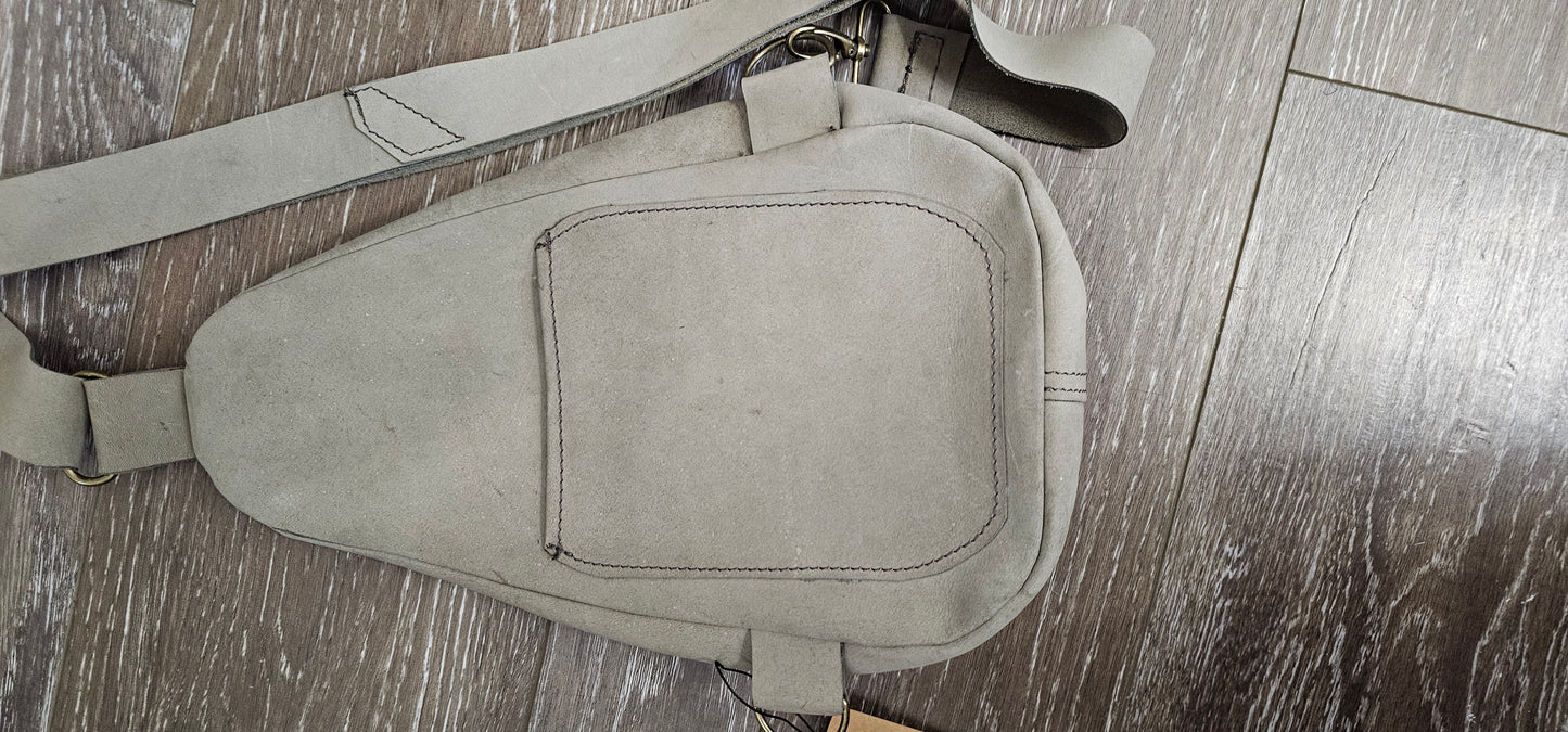 Leather bag.                  Moss green sling sac
