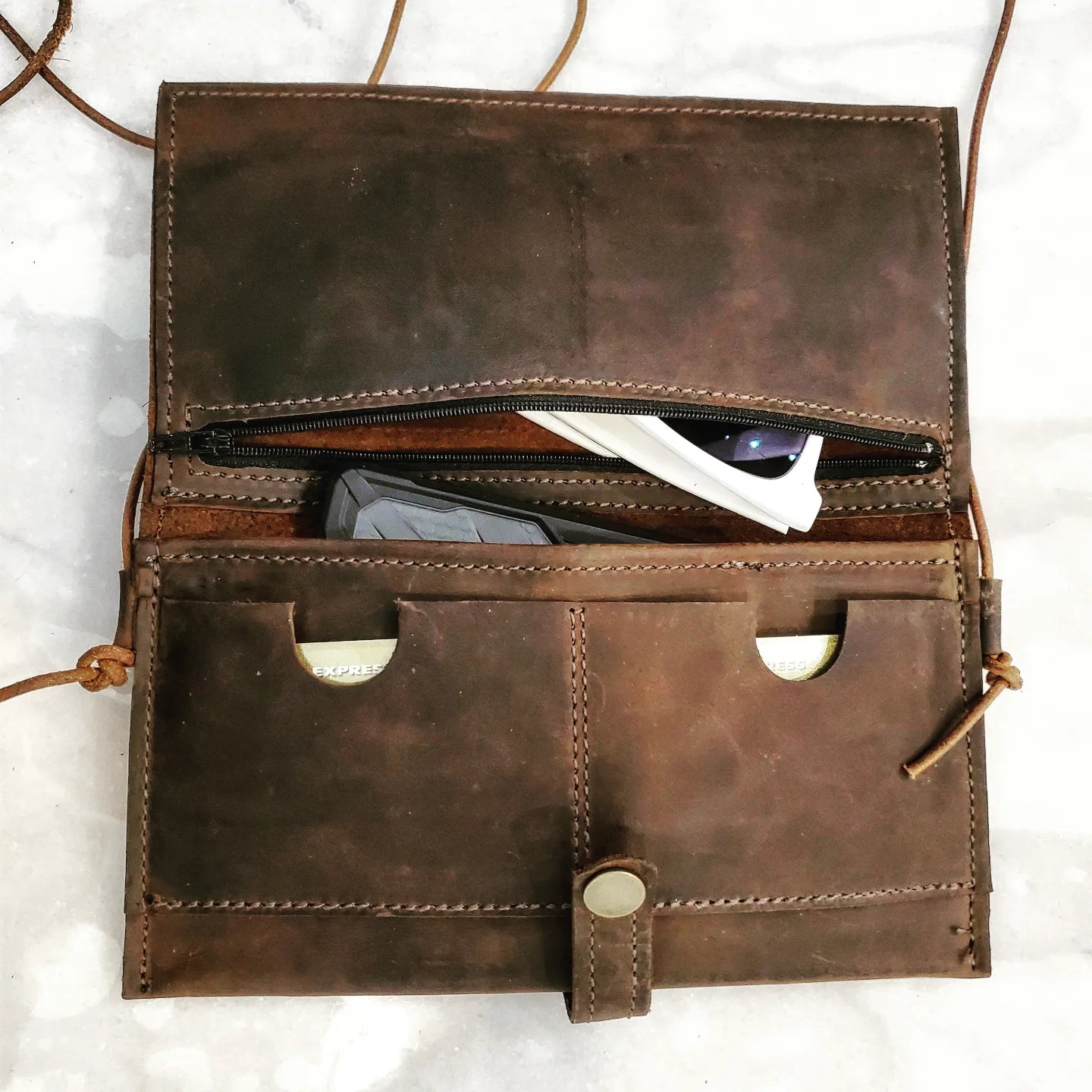 Essentials wallet in Brown