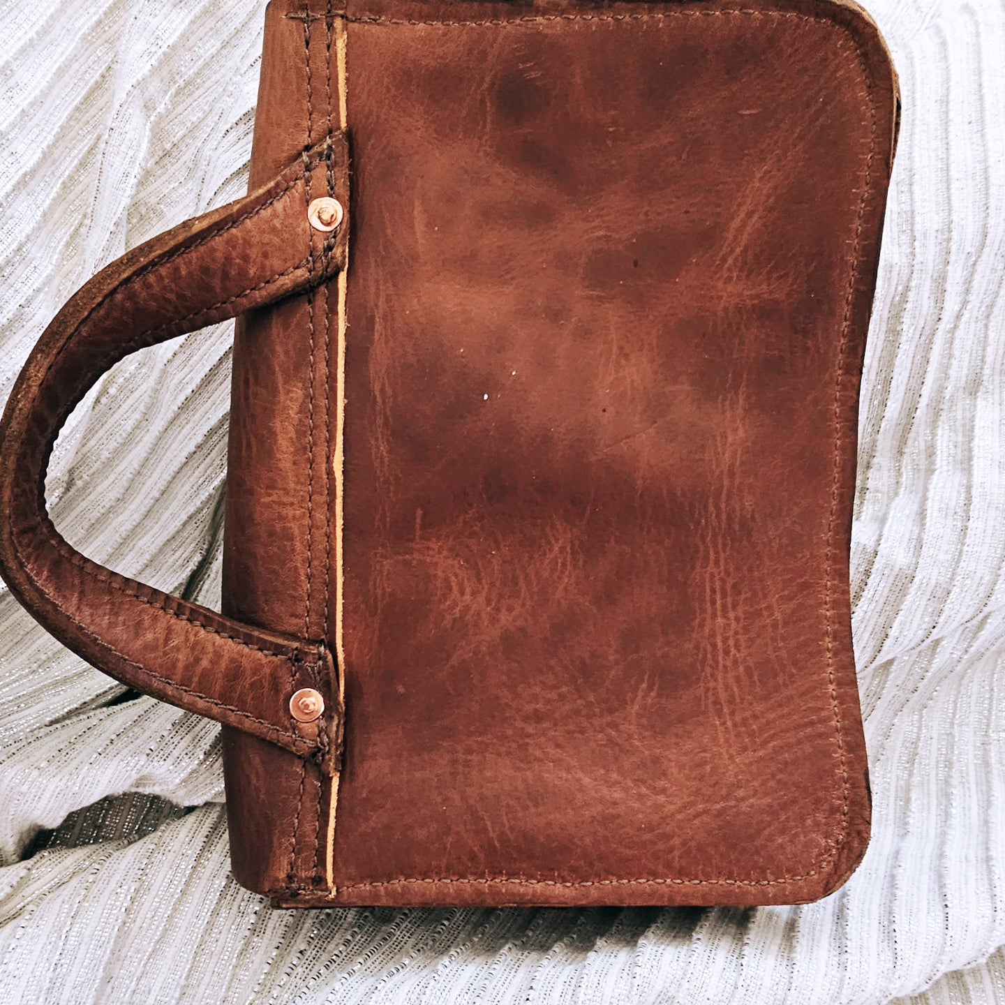 1802 Steer Bible Bag with Handle and Raw Edge