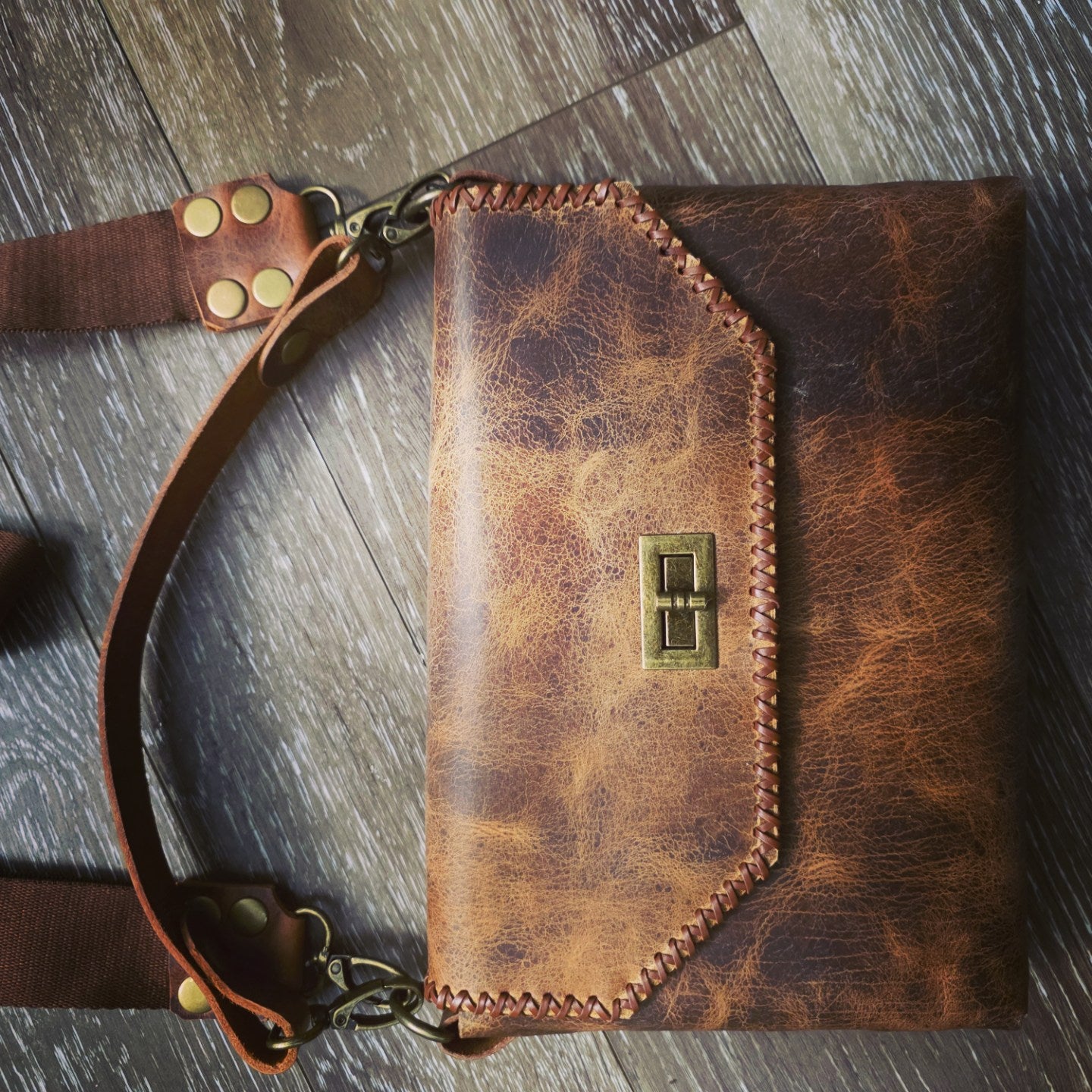 Little Bag 2 with 2 changeable straps included