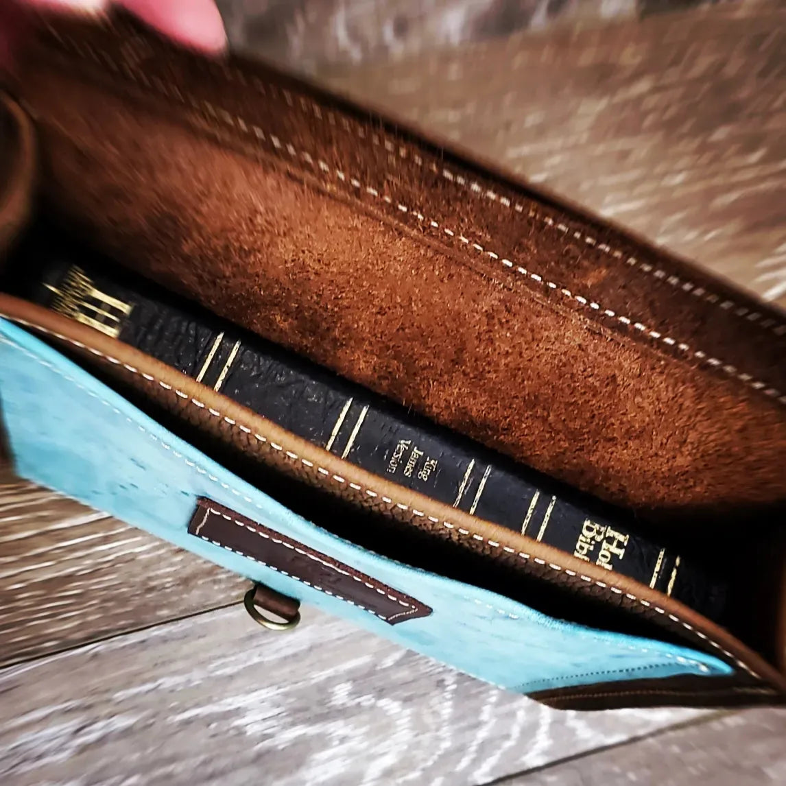 Brown and Turquoise Blue Mnt. Grathe bible bag