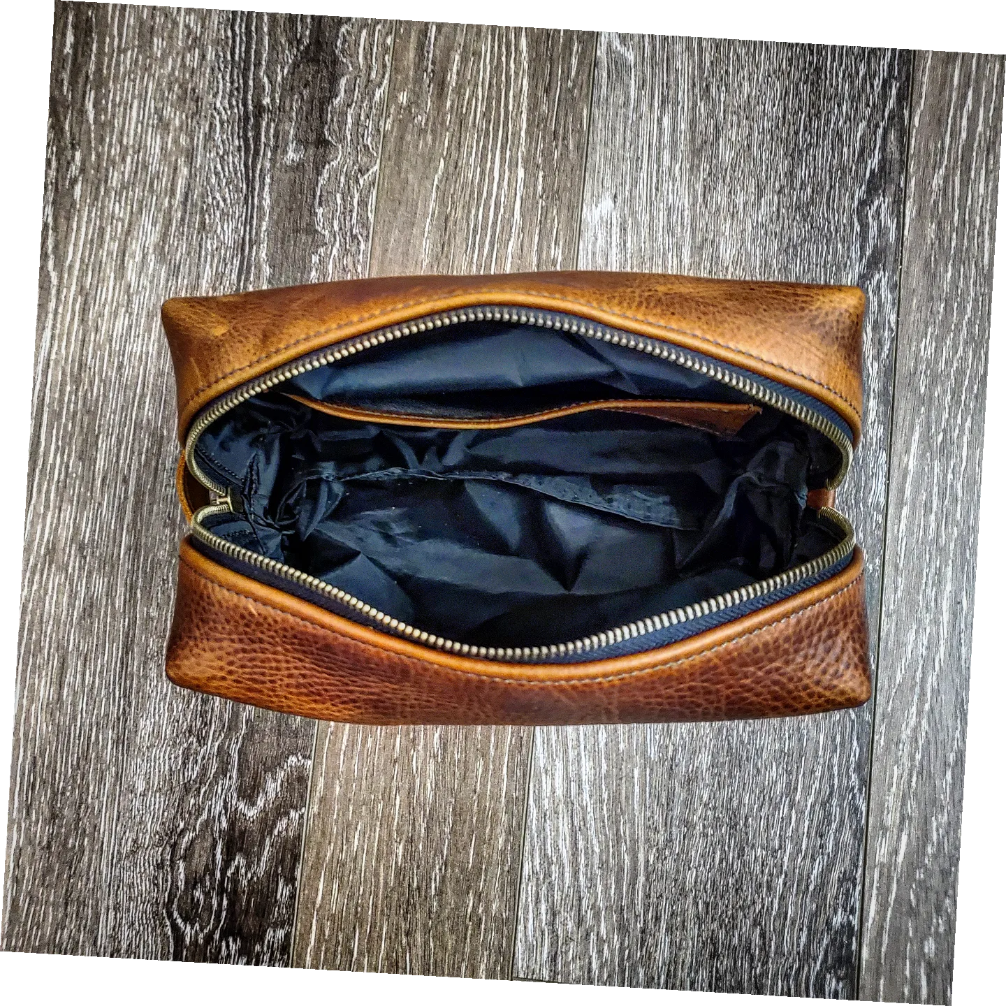 1802 Dopp Kit (toiletry bag)